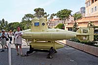 Yellow Submarine -      ,     4 