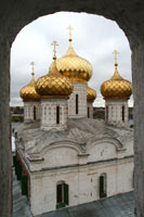 Вид на Троицкий собор с колокольни